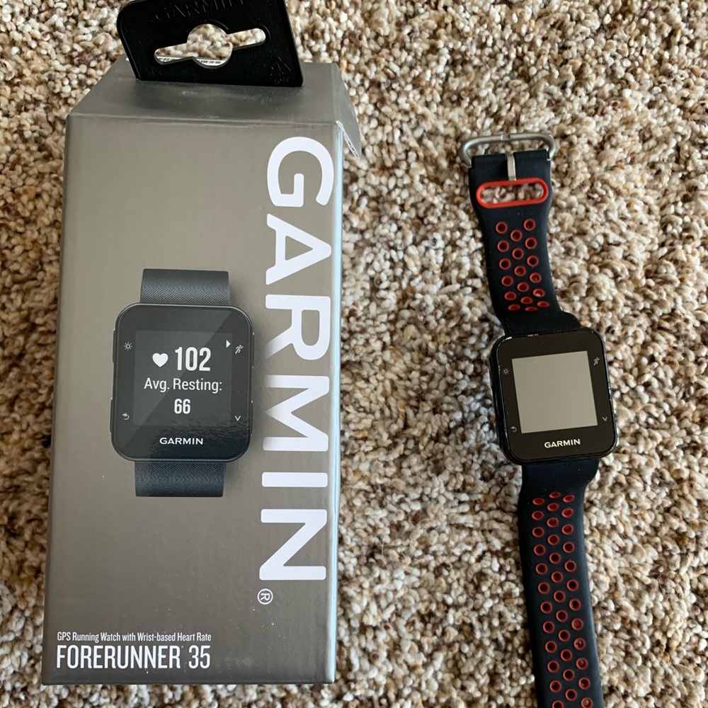 Garmin Forerunner 35 smart watch